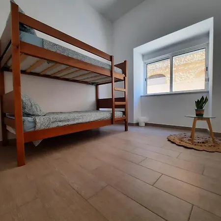 Blue Sardine Hostel *